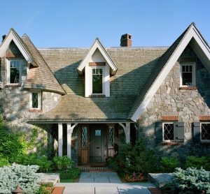 Долговечный фасад из гиперпрессованного кирпича