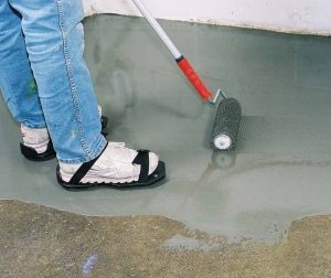 Благодаря тонкому слою, самовыравнивающаяся стяжка не создает дополнительной нагрузки на перекрытия Благодаря тонкому слою, самовыравнивающаяся стяжка не создает дополнительной нагрузки на перекрытия