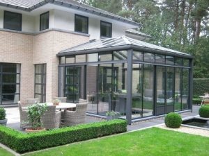 Веранда из поликарбоната - отличное место для комфортного отдыха Веранда из поликарбоната - отличное место для комфортного отдыха