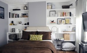 Внутренний дымоход выкрашенный серой краской Внутренний дымоход выкрашенный серой краской