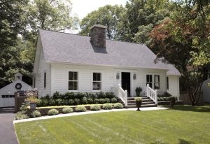 Металлический дымоход в кирпичной конструкции Металлический дымоход в кирпичной конструкции