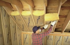 Минеральная вата - лёгкий и недорогой утеплитель для крыши Минеральная вата - лёгкий и недорогой утеплитель для крыши