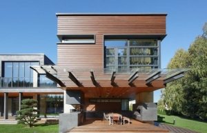 Навес с применением закаленного стекла Навес с применением закаленного стекла