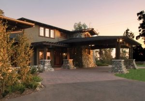 Навес укрыт мягкой кровлей Навес укрыт мягкой кровлей