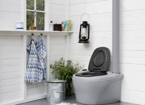 Торфяной туалет на даче Торфяной туалет на даче