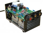 Внутреннее строение сварочного аппарата инвертора Внутреннее строение сварочного аппарата инвертора