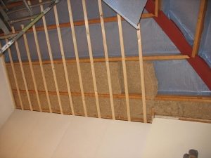 Пароизоляционная плёнка защищает утеплитель от накопления конденсата Пароизоляционная плёнка защищает утеплитель от накопления конденсата