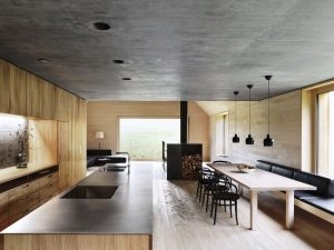 Дерево в сочетании с современными отделочными материалами Дерево в сочетании с современными отделочными материалами