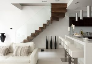 Компактная пристенная лестница Компактная пристенная лестница