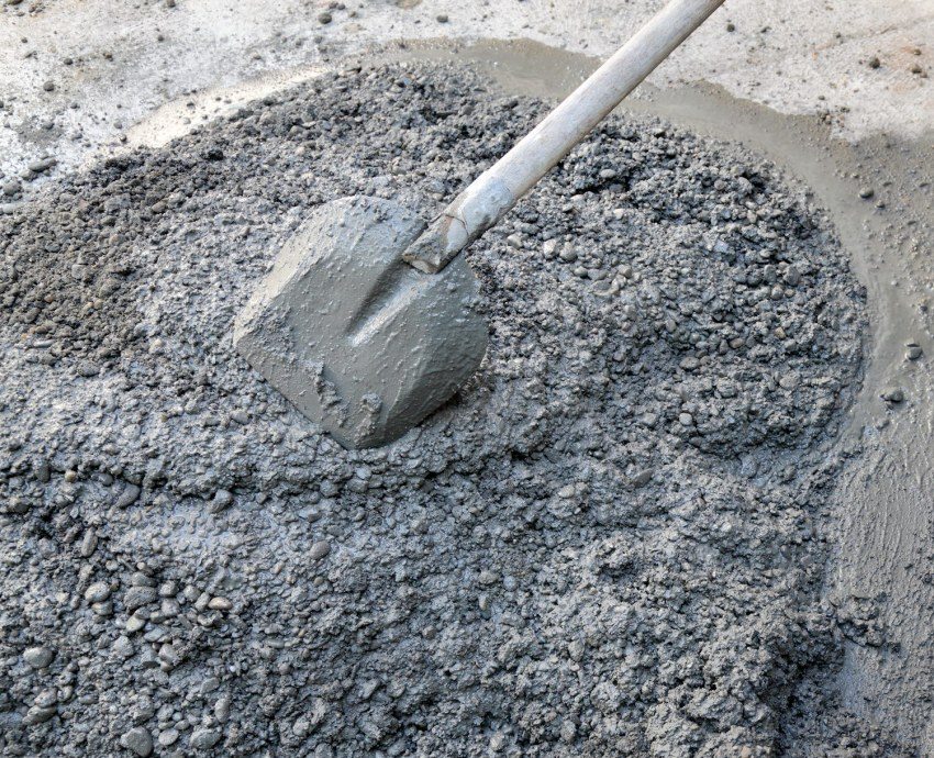 Приготовление цементного раствора своими руками путем замешивания