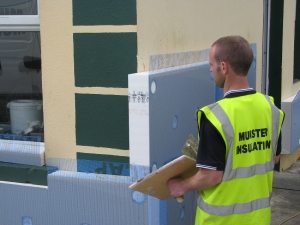 Пенопласт - популярный материал для утепления стен дома снаружи Пенопласт - популярный материал для утепления стен дома снаружи