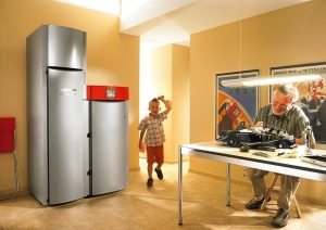 Напольный газовый котел отличается большими габаритами и весом Напольный газовый котел отличается большими габаритами и весом