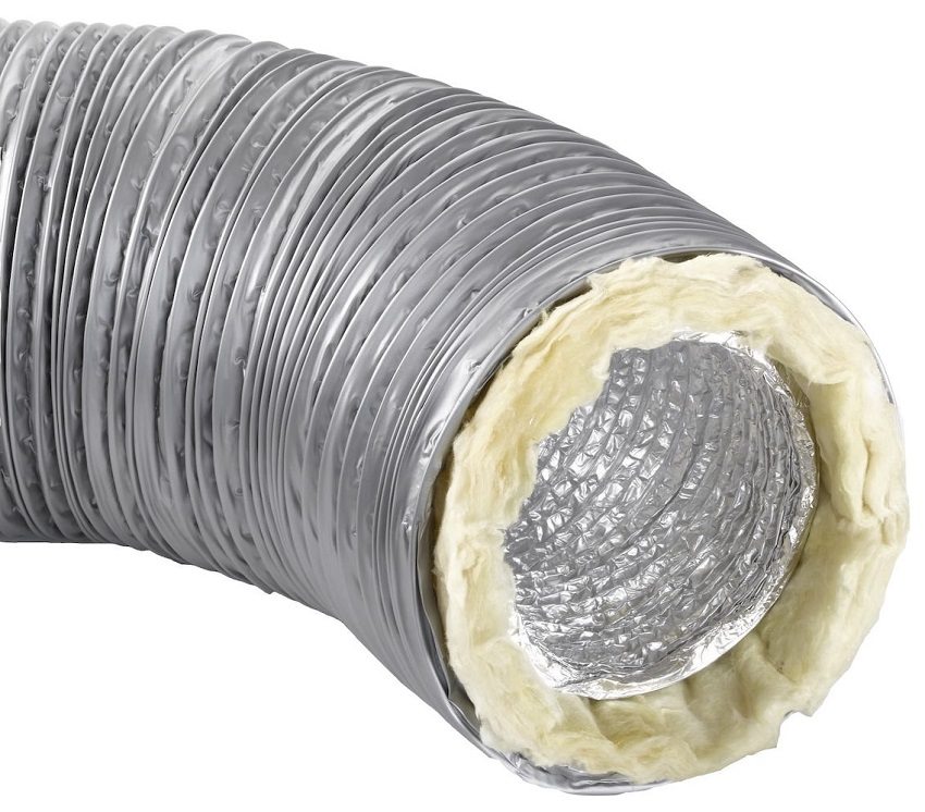 Вентиляционные трубы следует утеплять, чтобы избежать образования конденсата