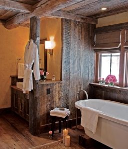 Обязательным условием использования натурального дерева в отделке ванной комнаты является его обработка влагостойкой пропиткой и эффективная вентиляция помещения ванной Обязательным условием использования натурального дерева в отделке ванной комнаты является его обработка влагостойкой пропиткой и эффективная вентиляция помещения ванной