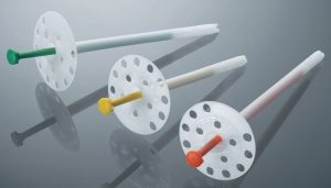 Дюбели-грибки используют для крепления шумоизолирующих материалов к потолку и стенам помещений Дюбели-грибки используют для крепления шумоизолирующих материалов к потолку и стенам помещений