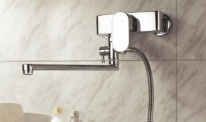 Смеситель для ванны с длинным изливом Gro Welle Mandarin MDR722 Смеситель для ванны с длинным изливом Gro Welle Mandarin MDR722