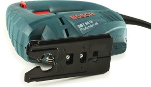 Электролобзик Bosch GST 65B подходит для распиливания различных строительных материалов Электролобзик Bosch GST 65B подходит для распиливания различных строительных материалов