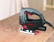 Фигурное распиливание фанеры с помощью электролобзика Фигурное распиливание фанеры с помощью электролобзика