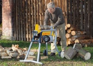 Компактный гидравлический дровокол AL-KO KHS 5200 Компактный гидравлический дровокол AL-KO KHS 5200