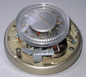 Механический термостат Механический термостат