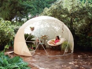 Креативная беседка сферической формы обтянутая тканью Креативная беседка сферической формы обтянутая тканью