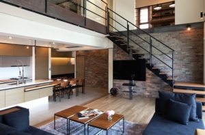 Строгий интерьер с единым стилем мебели и отделки во всем помещении Строгий интерьер с единым стилем мебели и отделки во всем помещении