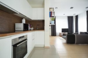 Свободное пространство в кухонной рабочей зоне Свободное пространство в кухонной рабочей зоне