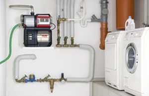 Насосная станция повышает давление воды в водопроводе Насосная станция повышает давление воды в водопроводе