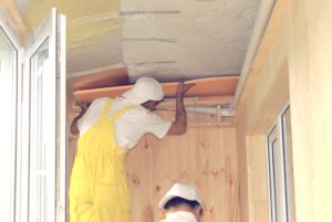 Помимо теплоизоляции на лоджии стоит учесть пароизоляцию Помимо теплоизоляции на лоджии стоит учесть пароизоляцию