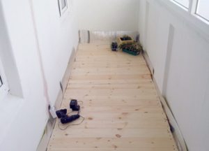 В качестве эффективной защиты от влаги и пара используется изофол В качестве эффективной защиты от влаги и пара используется изофол