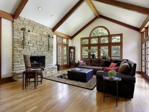 Камин закрытого типа в интерьере гостиной Камин закрытого типа в интерьере гостиной