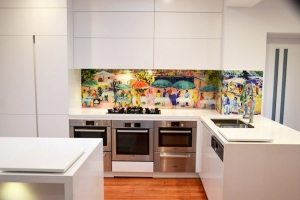 Оригинальный принт-картина на стеклянном скинали Оригинальный принт-картина на стеклянном скинали