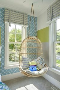 Грамотное сочетание цветов является ключевым моментом при выборе обоев для спальни Грамотное сочетание цветов является ключевым моментом при выборе обоев для спальни