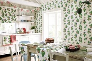 Водонепроницаемые обои создают летнее настроение на кухне Водонепроницаемые обои создают летнее настроение на кухне