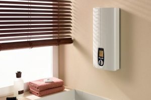 Накопительный водонагреватель гармонично впишется в современный дизайн ванной Накопительный водонагреватель гармонично впишется в современный дизайн ванной