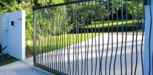 Откатные ворота могут использоваться как для приватных так и для общественных участков Откатные ворота могут использоваться как для приватных так и для общественных участков