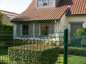 Благодаря покрытию полимерной краской сетка гиттер неподверженная коррозионному воздействию Благодаря покрытию полимерной краской сетка гиттер неподверженная коррозионному воздействию