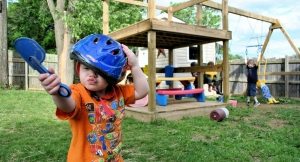 Резиновое покрытие для детских площадок: безопасная и эстетичная игровая зона