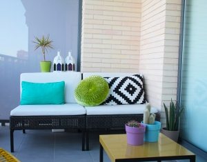 Сочетание разных материалов отделки сделает помещение более интересным Сочетание разных материалов отделки сделает помещение более интересным