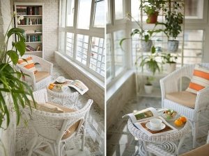 Балкон-лоджия, огражденная перилами с внешней стороны окон Балкон-лоджия, огражденная перилами с внешней стороны окон