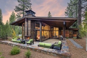 Дом из бруса, возведенный по финской технологии Дом из бруса, возведенный по финской технологии