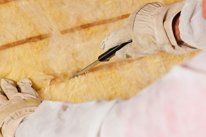 Минеральная вата является одним из самых популярных материалов для утепления крыш