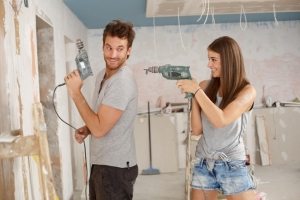 Проводить ремонтные работы можно только после получения соответствующего разрешения в БТИ Проводить ремонтные работы можно только после получения соответствующего разрешения в БТИ