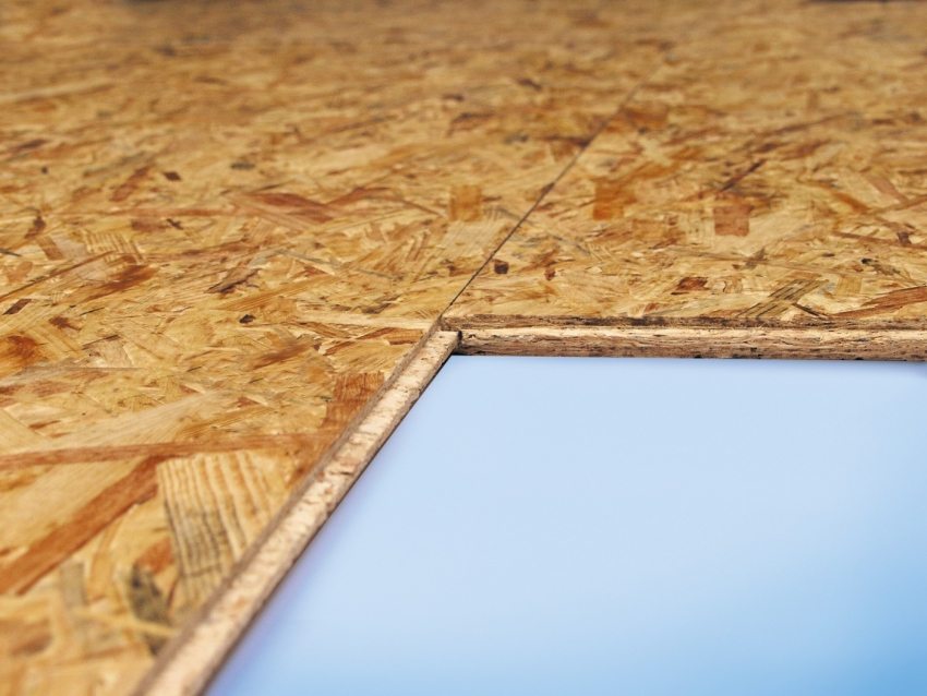 Современная плита ОСП представляет собой конструкционный строительный материал из древесины