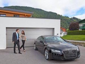 Секционные ворота - это удобно, практично и стильно Секционные ворота - это удобно, практично и стильно