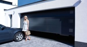 Секционные ворота на сегодня являются самыми популярными для установки в гараж Секционные ворота в гараж: размеры и цены практичных конструкций