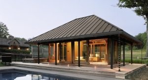 Небольшой дом для отдыха с вальмовой конструкцией крыши Стропильная система вальмовой крыши: особенности конструкции и нюансы монтажа