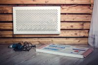 Оптимальным считается размещение нагревательного оборудования ТеплЭко под окном или напротив входной двери Оптимальным считается размещение нагревательного оборудования ТеплЭко под окном или напротив входной двери