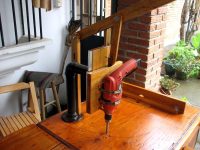 Простой деревообрабатывающий токарный мини-станок, созданный своими руками Простой деревообрабатывающий токарный мини-станок, созданный своими руками