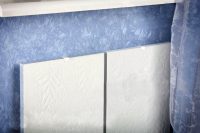 Керамические отопительные приборы можно подобрать под интерьер помещения, а многие модели есть возможность покрывать краской Керамические отопительные приборы можно подобрать под интерьер помещения, а многие модели есть возможность покрывать краской